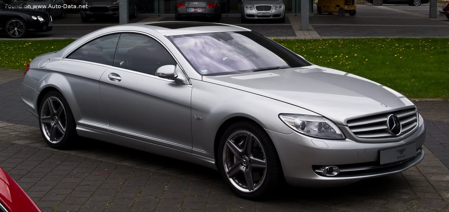 Mercedes-Benz CL CL (C216) 600 V12 (517 лс) 5G-TRONIC 2006 - 2010