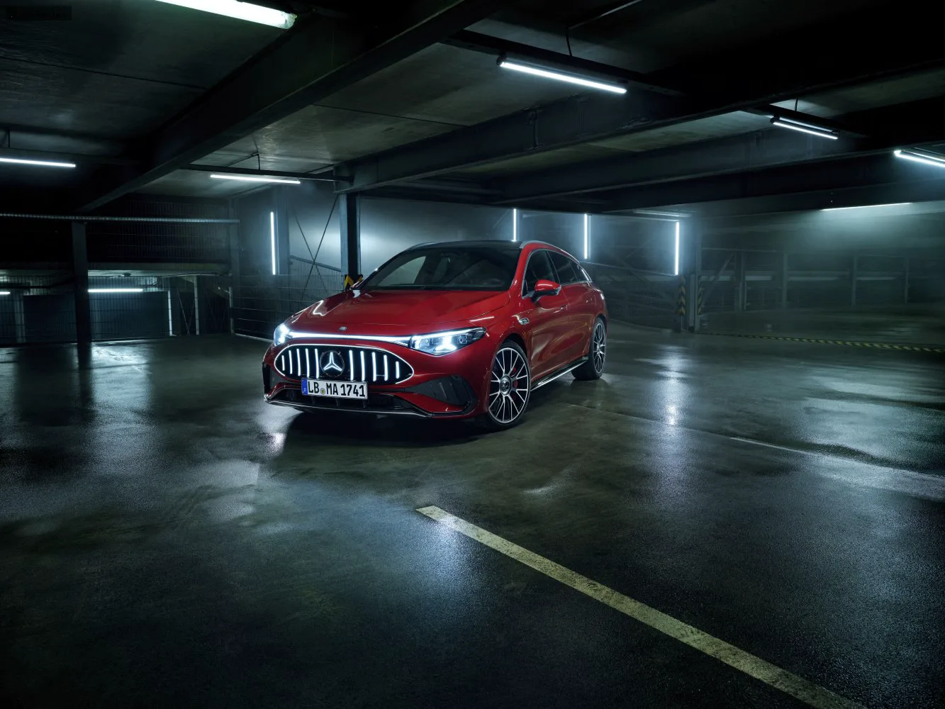 Mercedes-Benz CLA CLA Sedan (C174) AMG CLA 45 94 kWh (680 лс) Electric 4MATIC+ 2026 -