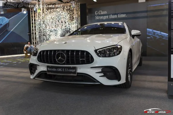 Mercedes-Benz E-Класс E-Класс Cabrio (A238, facelift 2020) AMG E 53 (435 лс) EQ Boost 4MATIC+ AMG SPEEDSHIFT TCT 2020 - 2023 — фото 2