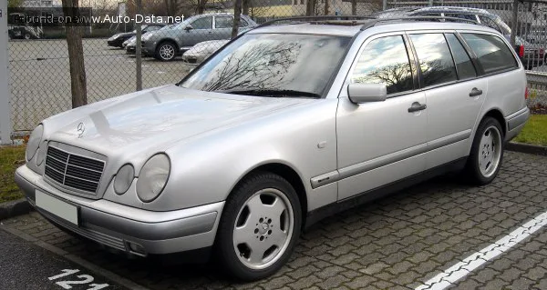 Mercedes-Benz E-Класс E-Класс T-modell (S210) AMG E 55 V8 (354 лс) Automatic 1998 - 1999 — фото 4