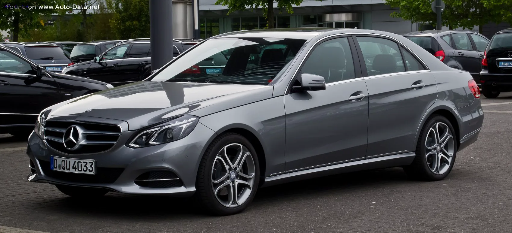 Mercedes-Benz E-Класс E-Класс T-modell (S212, facelift 2013) E 200 CDI (136 лс) 7G-TRONIC PLUS 2013 - 2014