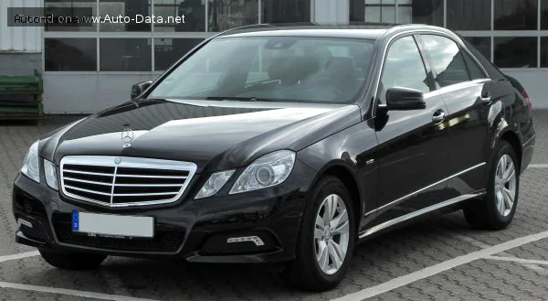 Mercedes-Benz E-Класс E-Класс (W212) E 550 V8 (382 лс) 4MATIC 7G-TRONIC 2009 - 2011 — фото 2