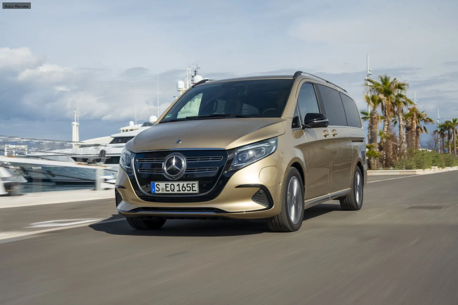 Mercedes-Benz EQV EQV (V447, facelift 2024) Long 250 66 kWh (204 лс) 2024 - — фото 3