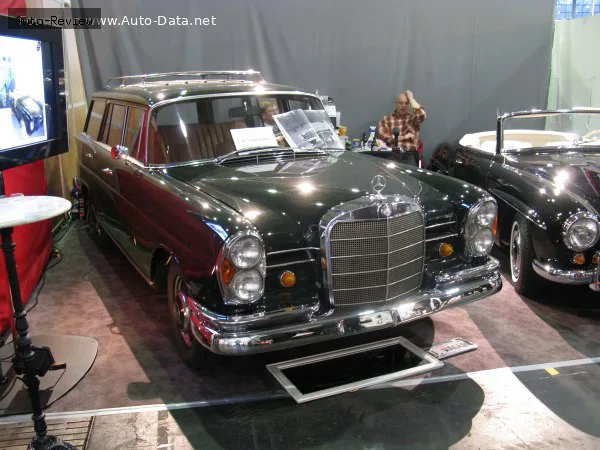 Mercedes-Benz Fintail Fintail Universal (W111) 230 S (120 лс) Automatic 1966 - 1968 — фото 2