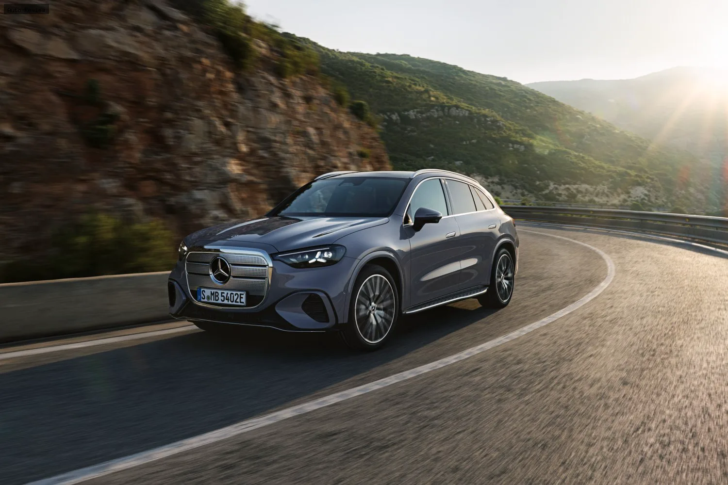 Mercedes-Benz GLC GLC SUV (X540) 400 94 kWh (489 лс) 4MATIC EQ Technology 2026 - — фото 3