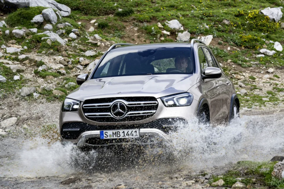 Mercedes-Benz GLE GLE SUV (V167) AMG GLE 53 (435 лс) EQ Boost 4MATIC+ AMG SPEEDSHIFT TCT 2019 - 2023 — фото 3