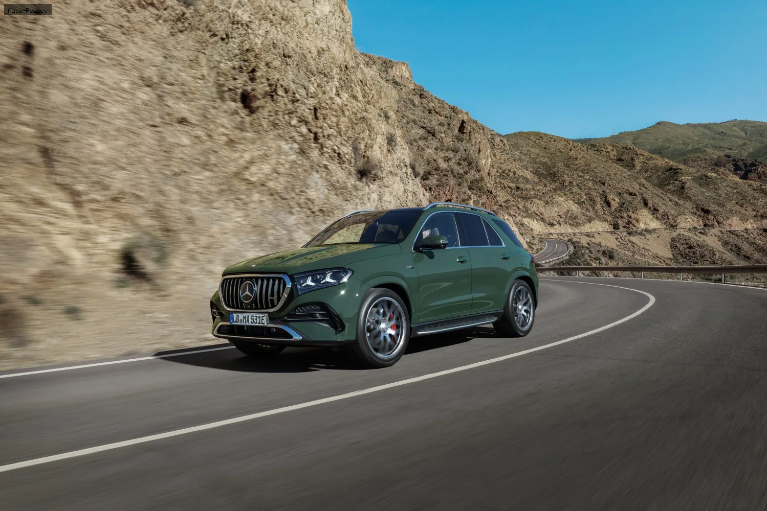 Mercedes-Benz GLE GLE Coupe (C167, facelift 2026) AMG GLE 53 (449 лс) EQ Boost 4MATIC+ AMG SPEEDSHIFT TCT 9G 2026 - — фото 3