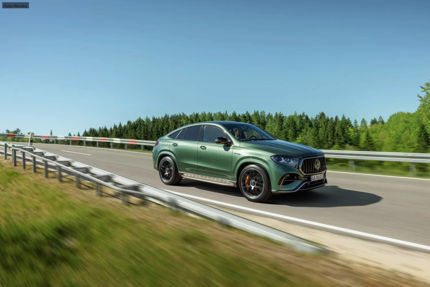 Mercedes-Benz GLE GLE Coupe (C167, facelift 2026) AMG GLE 63 S V8 (612 лс) EQ Boost 4MATIC+ AMG SPEEDSHIFT TCT 9G 2026 -