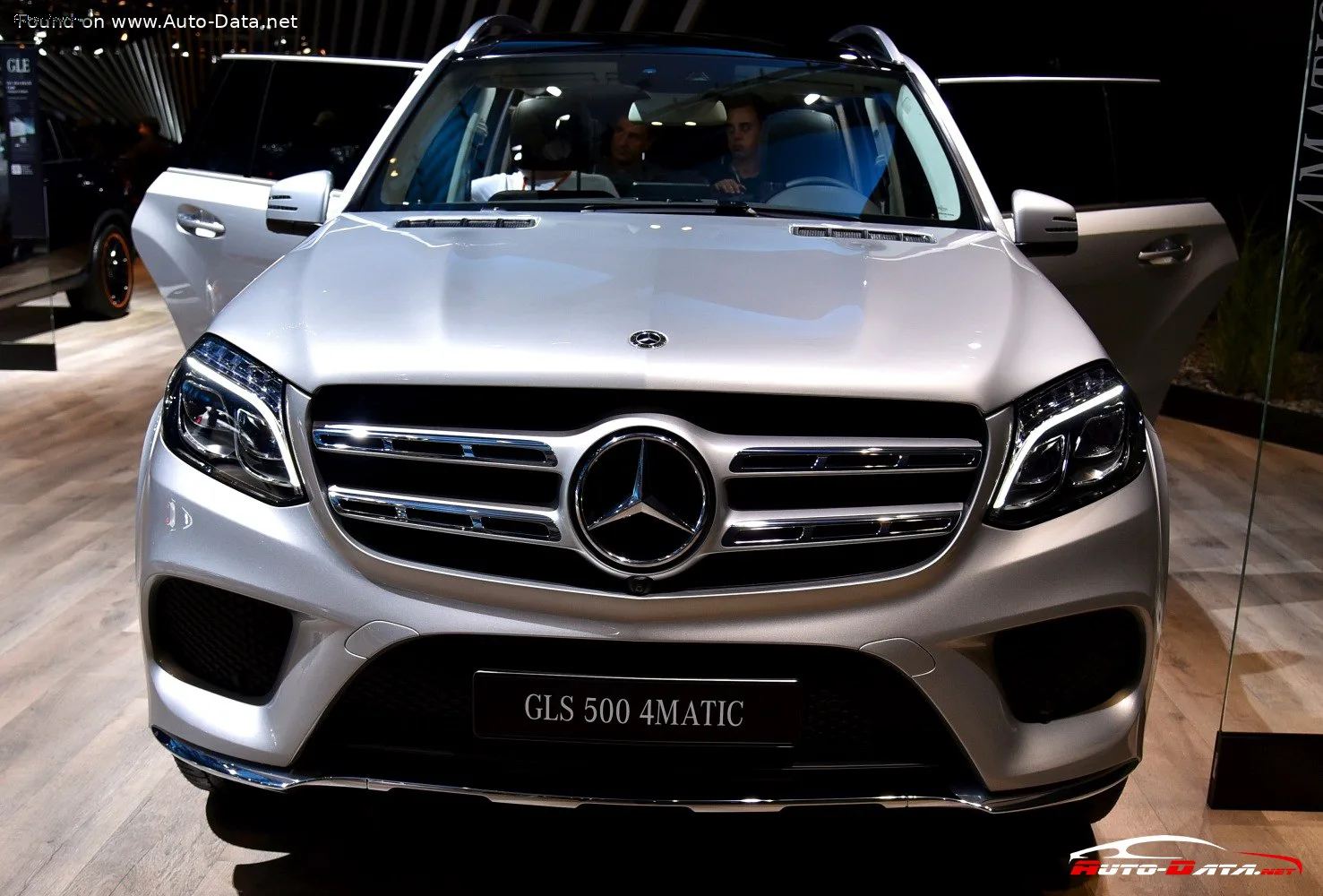 Mercedes-Benz GLS GLS (X166) 500 (456 лс) 4MATIC G-TRONIC 2015 - 2019 — фото 3