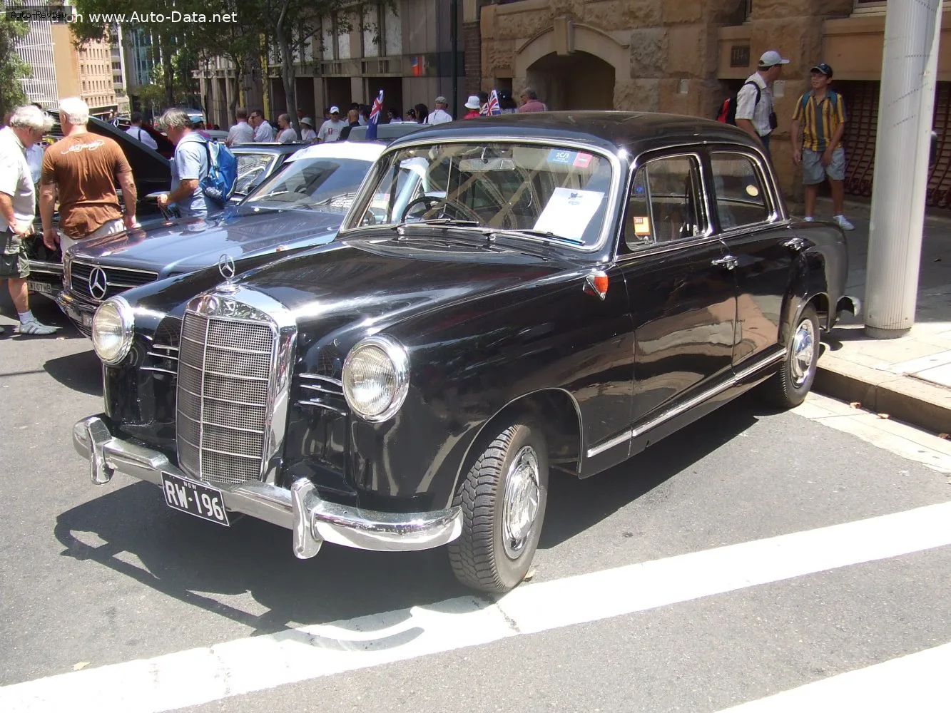Mercedes-Benz Ponton W121 Sedan 190 (75 лс) 1956 - 1959 — фото 3