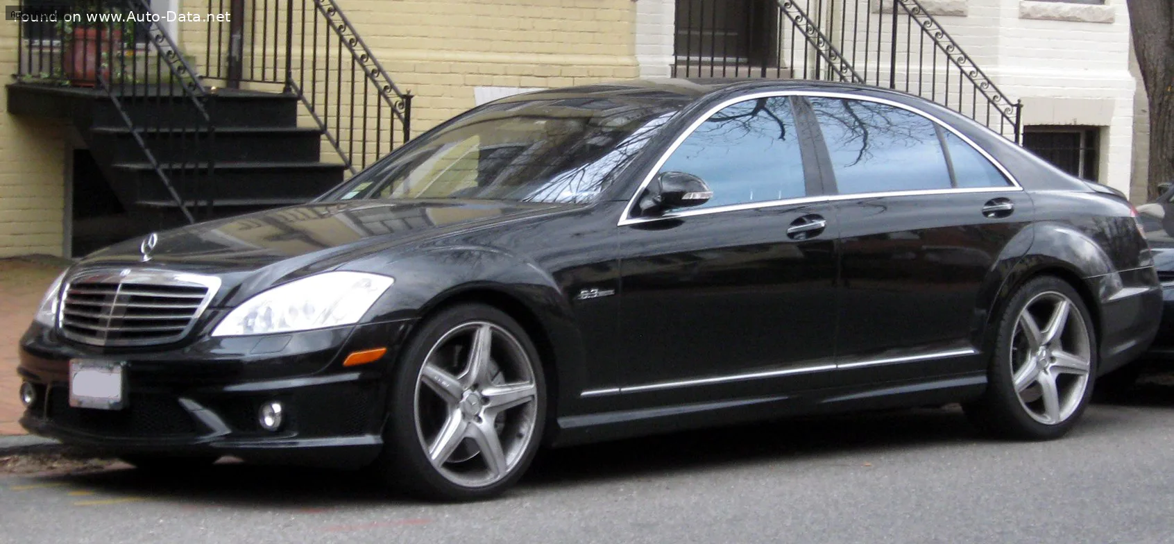 Mercedes-Benz S-Класс S-Класс Long (V221) AMG S 63 (525 лс) 7G-TRONIC 2006 - 2009 — фото 3