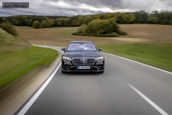 Mercedes-Benz S-Класс S-Класс Long (V223) S 580e (510 лс) Plug-in Hybrid 4MATIC 9G-TRONIC 2021 - 2026 — фото 2