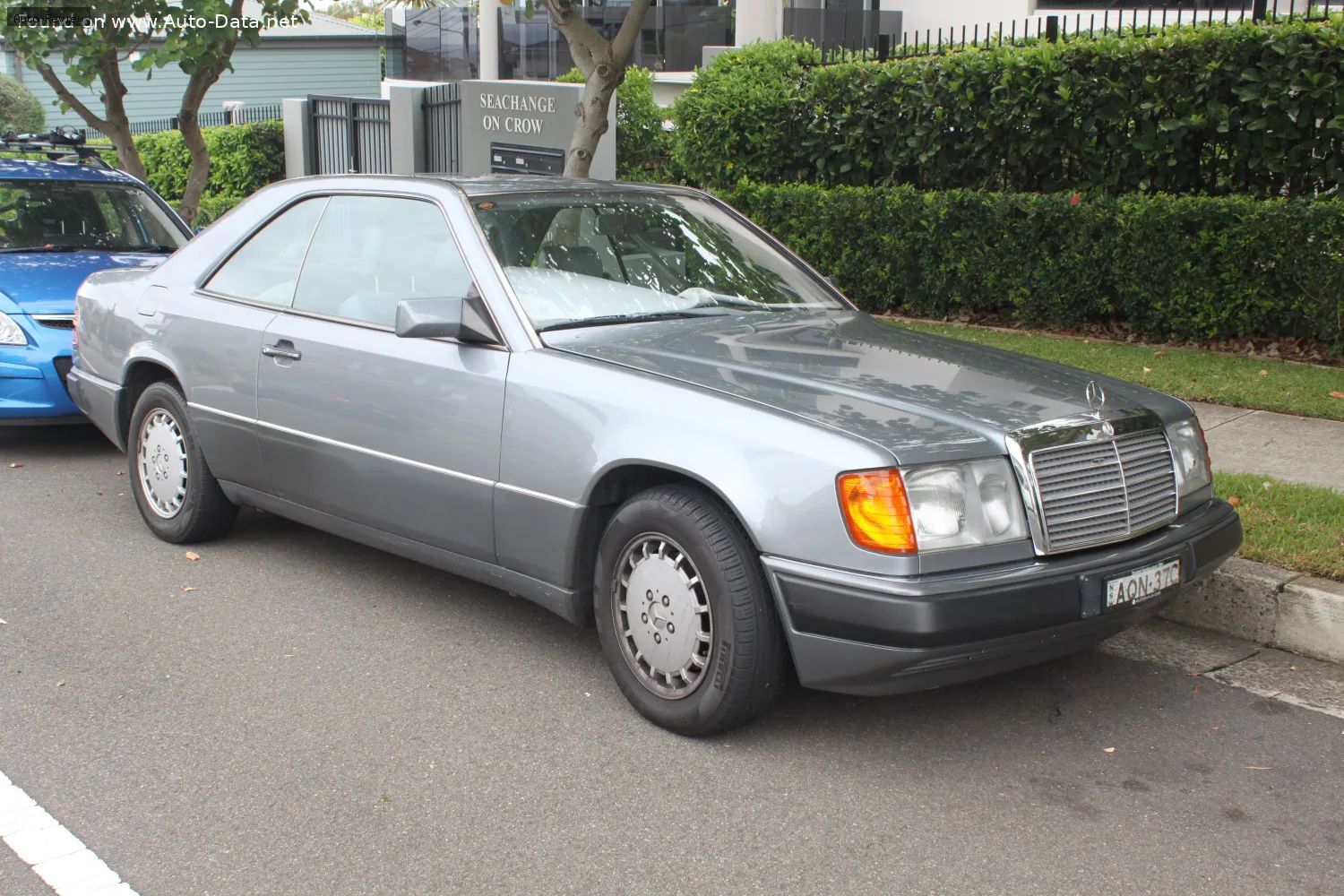 Mercedes-Benz W124 C124 300 CE (188 лс) Automatic 1987 - 1989