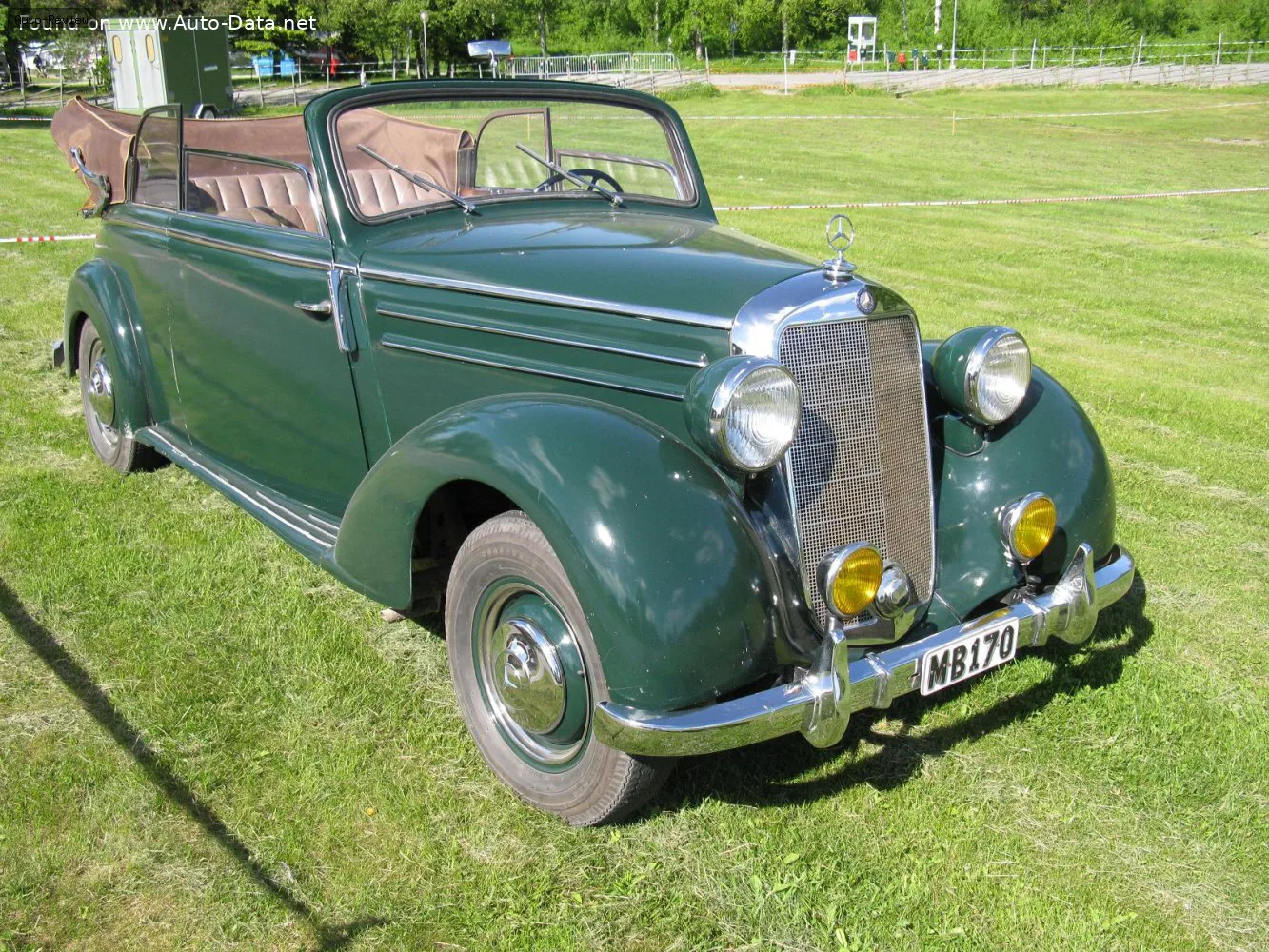 Mercedes-Benz W136 W136 Cabriolet B 170 S (52 лс) 1949 - 1951