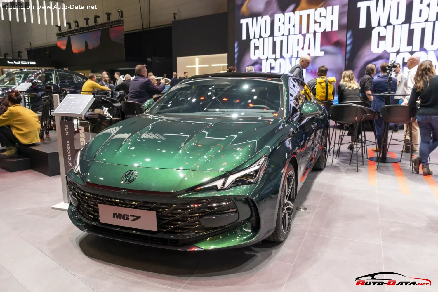 MG MG7 MG7 II 2.0T (261 лс) Automatic 2022 -