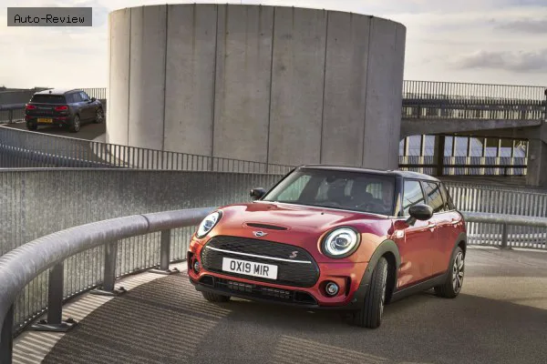 Mini Clubman Clubman (F54, facelift 2019) Cooper SD 2.0 (190 лс) Automatic 2019 - — фото 2