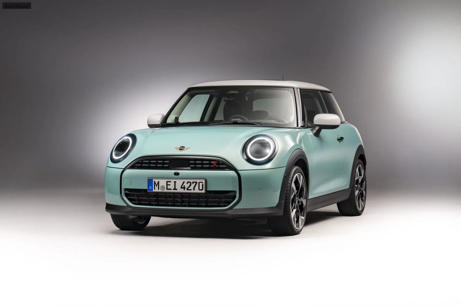Mini Hatch Hatch (F66) 3-door Cooper S 2.0 (204 лс) Steptronic 2024 - — фото 3