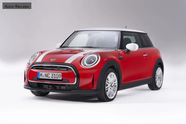 Mini Hatch Hatch (F56, facelift 2021) 3-door One 1.5 (102 лс) 2021 - 2022 — фото 4