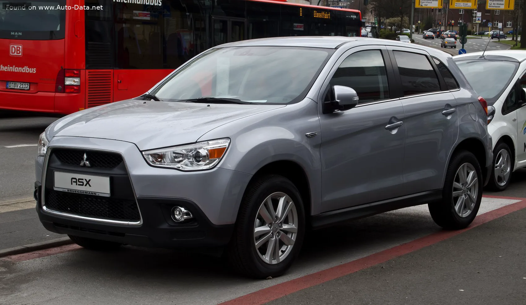 Mitsubishi ASX ASX I 1.8 DI-D DOHC MIVEC (150 лс) 4WD 2010 - 2012