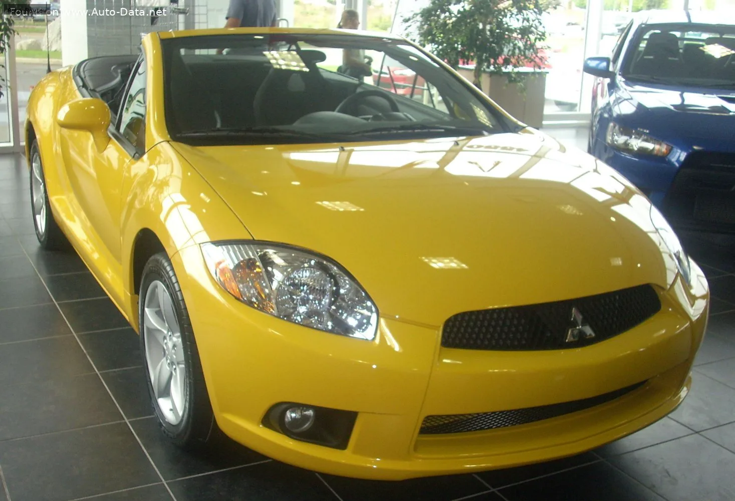 Mitsubishi Eclipse Eclipse Spyder IV (4G, facelift 2009) GS 2.4L (160 лс) Automatic 2009 - 2011