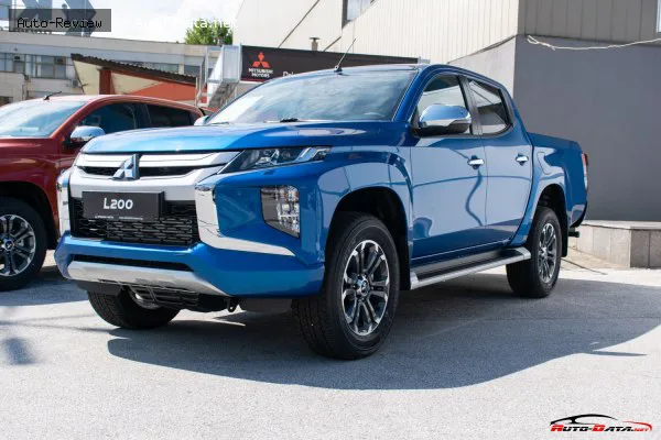 Mitsubishi L200 L200 V Double Cab (facelift 2019) 2.4 MIVEC (181 лс) 4WD Automatic 2019 - 2023 — фото 2