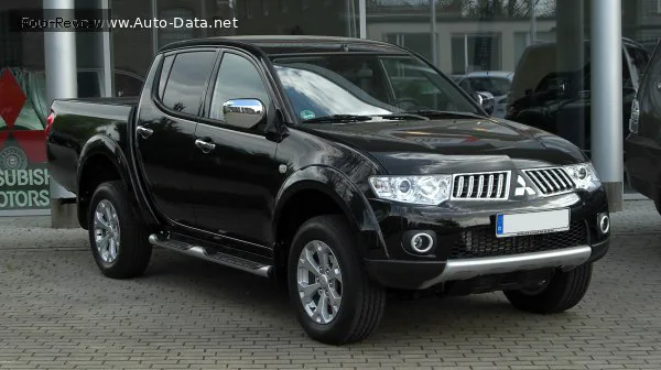 Mitsubishi L200 L200 IV Double Cab (facelift 2010) 2.5 HP DI-D (178 лс) Automatic 2010 - 2015 — фото 2