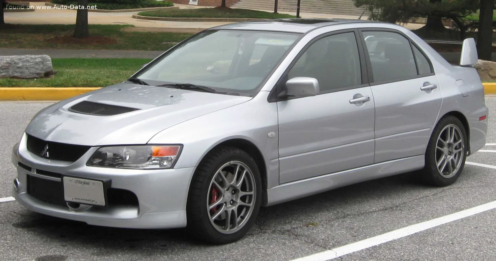 Mitsubishi Lancer Evolution Lancer Evolution IX 2.0 MIVEC (286 лс) 4WD 2005 - 2007
