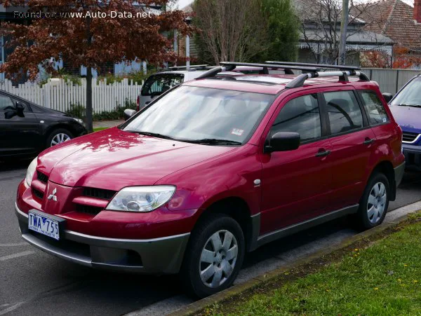 Mitsubishi Outlander Outlander I 2.4 i 16V 4WD (158 лс) Automatic 2003 - 2006 — фото 2