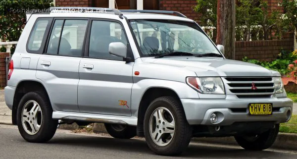 Mitsubishi Pajero Pajero IO (H60) 1.8 i 16V GDI 4WD (5 dr) (160 лс) 1998 - 2005 — фото 2