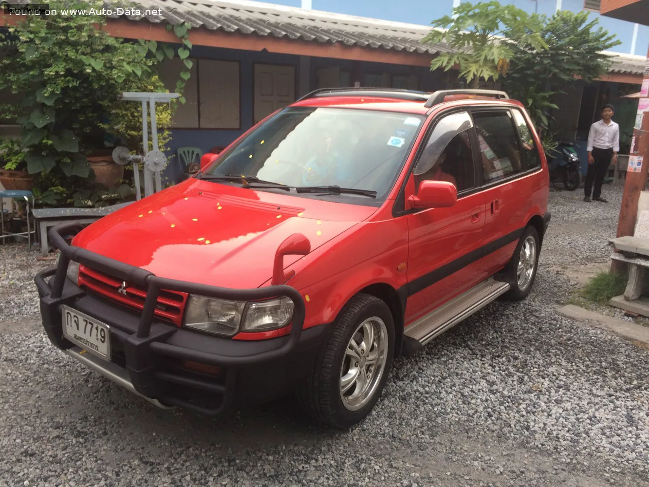 Mitsubishi RVR RVR (E-N23W) 1.8 i 16V Z (120 лс) 1991 - 1997