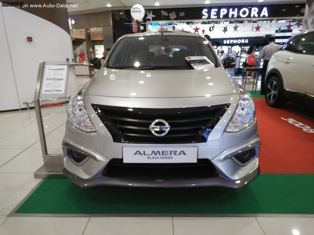 Nissan Almera Almera III (N17, facelift 2015) 1.2i (79 лс) 2015 - 2018