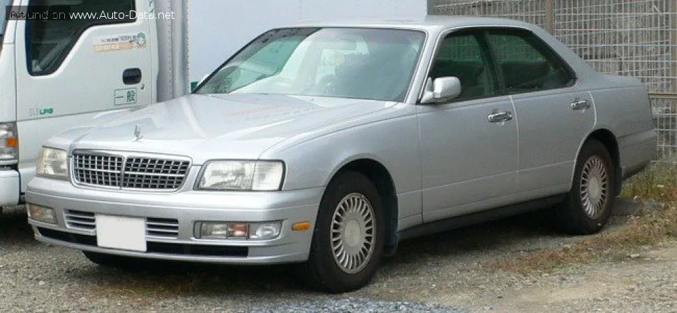 Nissan Cedric Cedric (Y33) 3.0i V6 (160 лс) Automatic 1995 - 1997 — фото 2