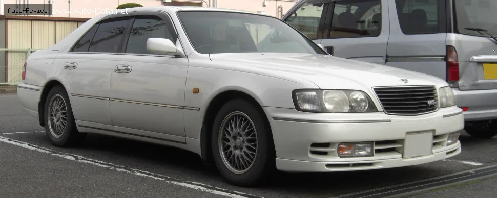 Nissan Cima Cima (FY33) 4.1 i V8 32V (270 лс) 1996 - 2001 — фото 2