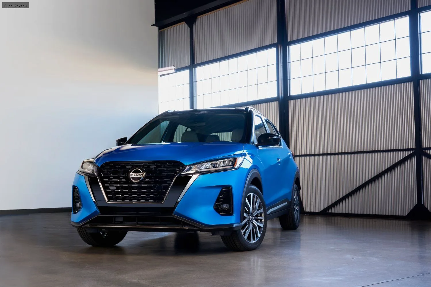 Nissan Kicks Kicks (P15 facelift 2021, USA) 1.6 (122 лс) Xtronic 2021 - 2024
