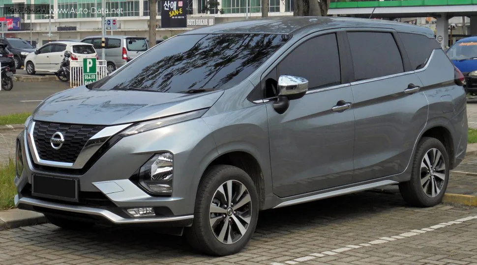 Nissan Livina Livina II 1.5i (104 лс) Automatic 2019 - — фото 2