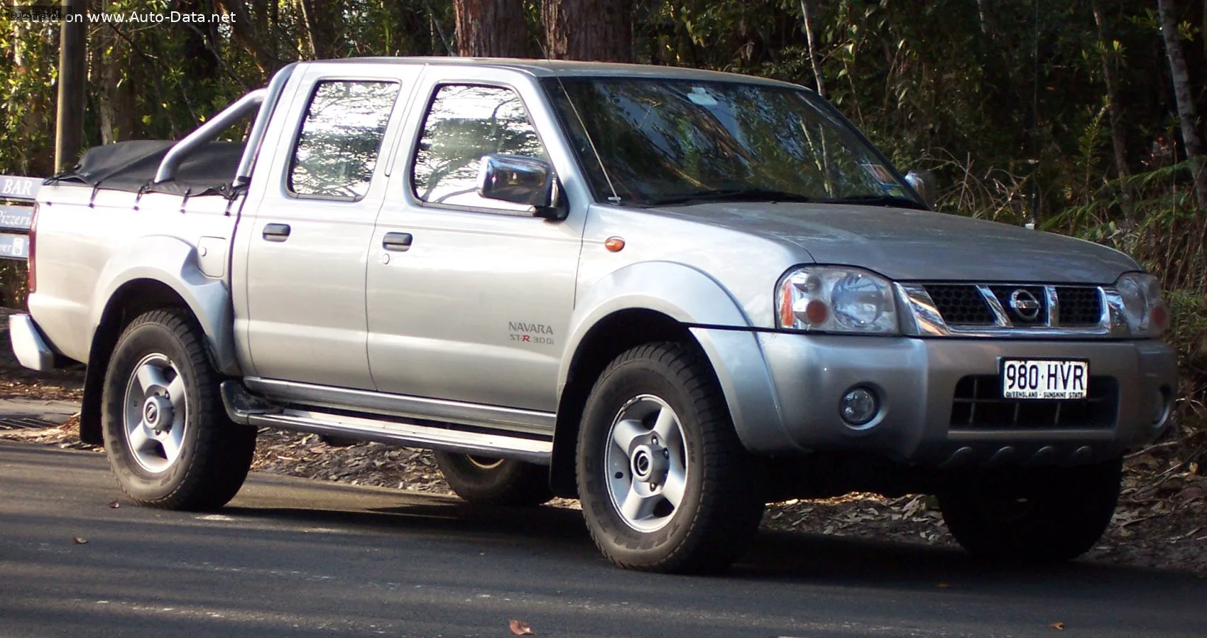 Nissan Navara Navara II (D22) 2.4 Double Cab 4WD (148 лс) 1998 - 2004