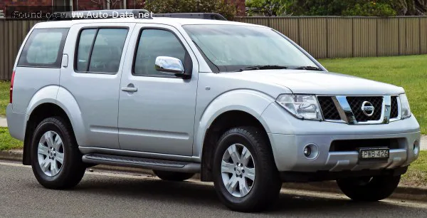 Nissan Pathfinder Pathfinder III 4.0 i V6 (269 лс) 4WD Automatic 2004 - 2010 — фото 4