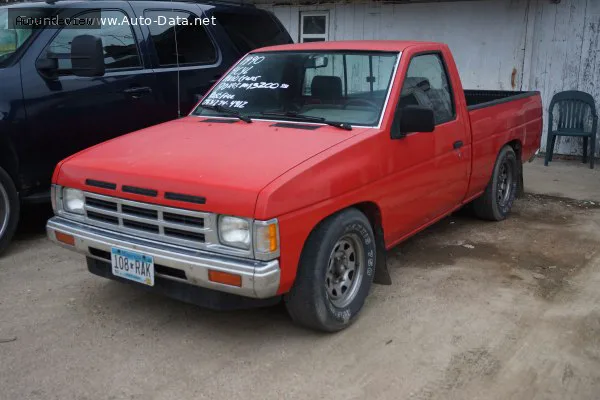 Nissan Pick UP Pick UP (D21) 2.5 D (80 лс) 4WD 1996 - 1998 — фото 2
