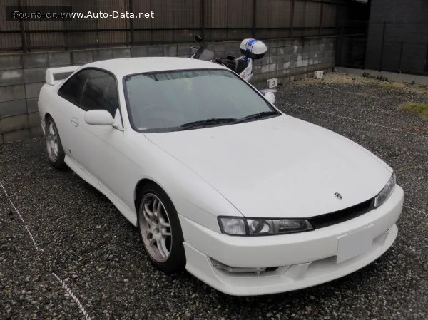 Nissan Silvia Silvia (S14) 2.0 i 16V Turbo (200 лс) 1993 - 1999 — фото 2