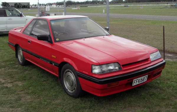 Nissan Skyline Skyline VII Coupe (R31) 2.6 i R6 24V (280 лс) 1985 - 1995 — фото 4