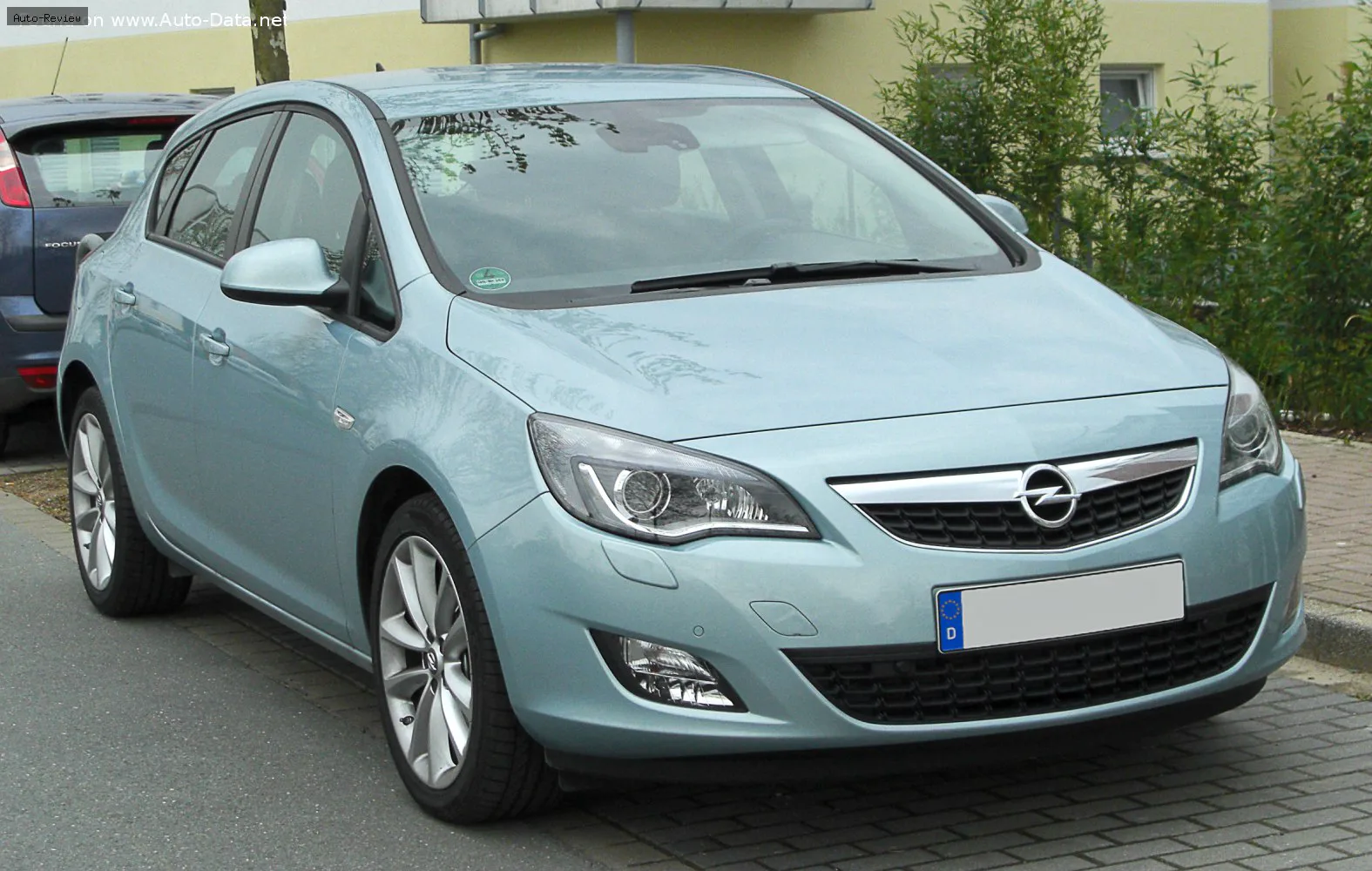 Opel Astra Astra J 1.4 (100 лс) ecoFLEX 2009 - 2012