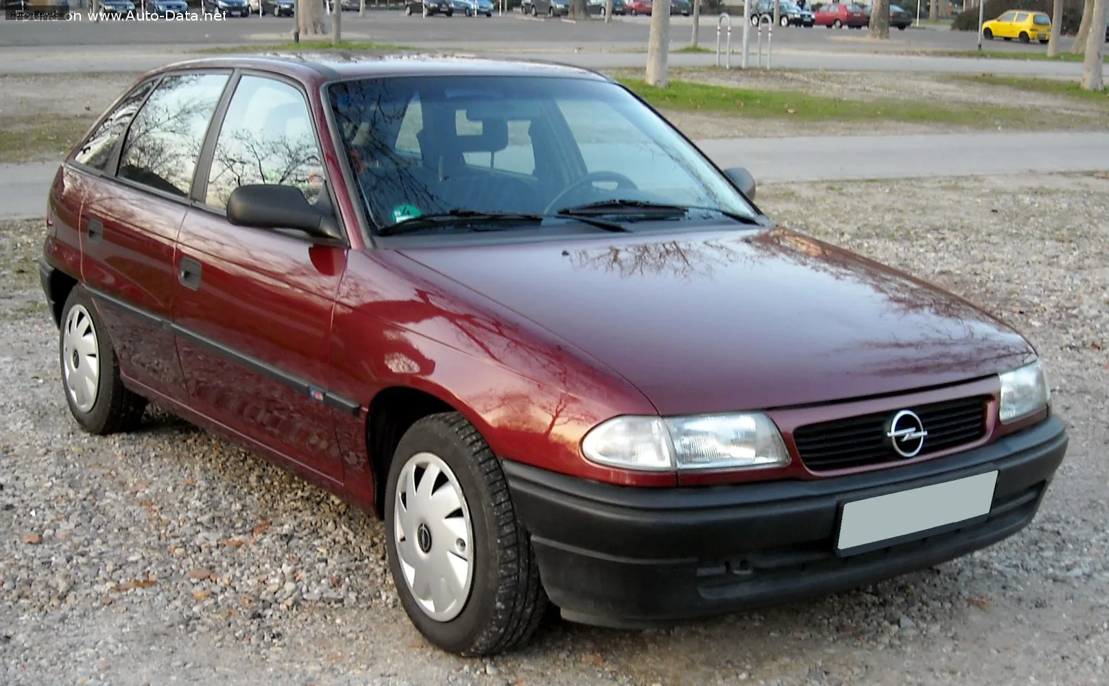 Opel Astra Astra F (facelift 1994) 2.0i Ecotec 16V (136 лс) 1995 - 1997 — фото 4