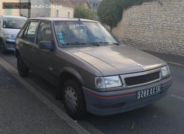 Opel Corsa Corsa A (facelift 1990) 1.5 D (50 лс) 1990 - 1992 — фото 2