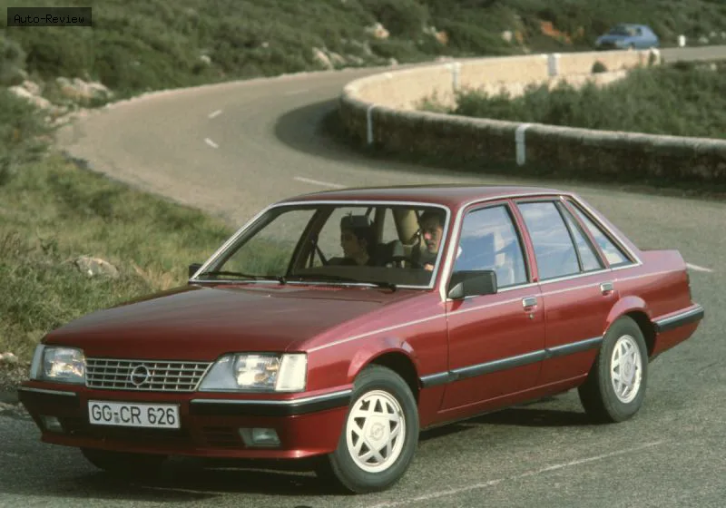 Opel Senator Senator A (facelift 1982) 2.5 E (136 лс) 1981 - 1982