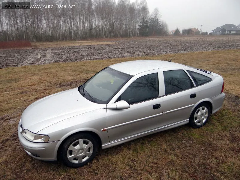 Opel Vectra Vectra B CC (facelift 1999) 2.2 16V (147 лс) 2000 - 2002 — фото 3