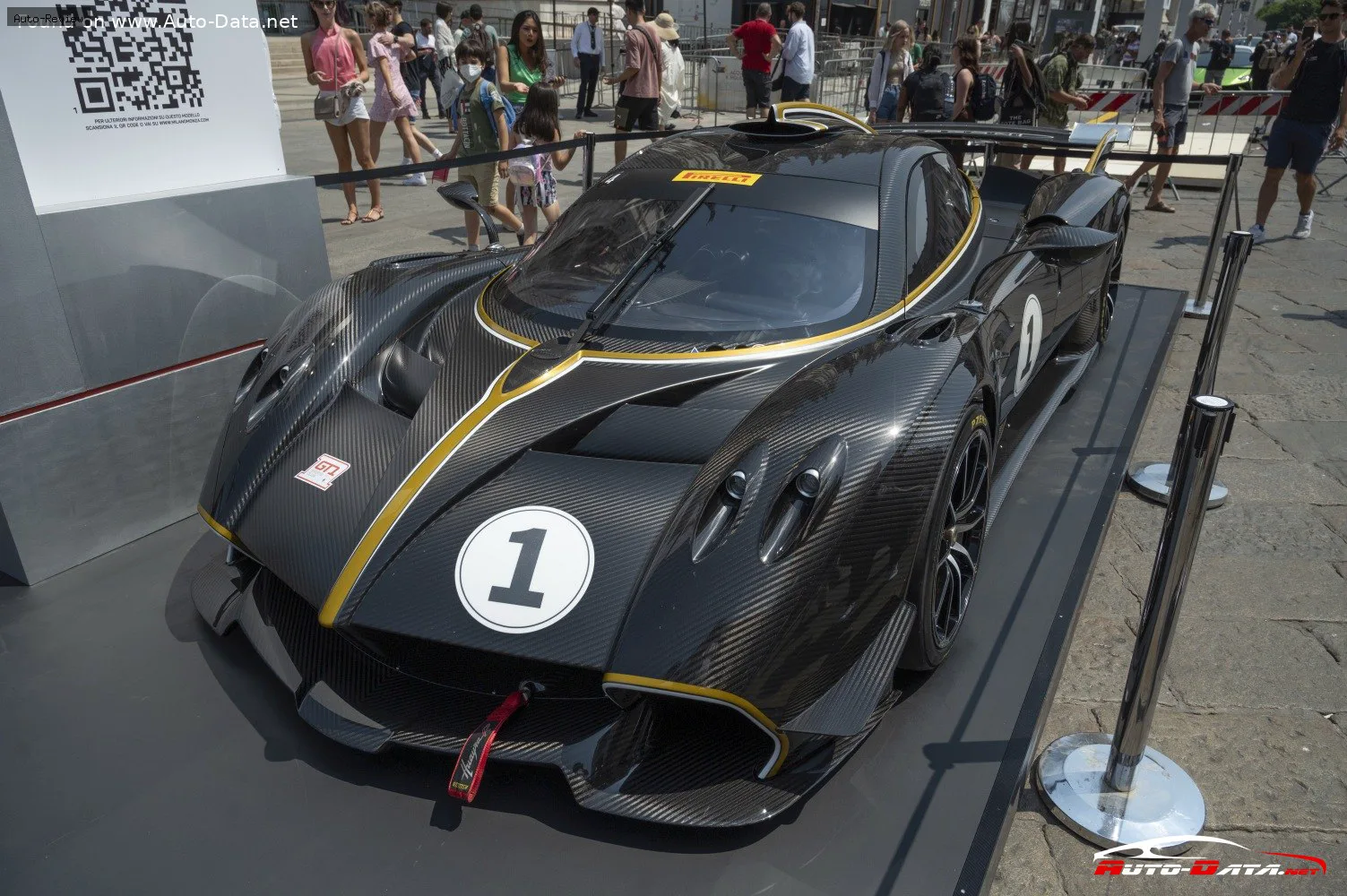 Pagani Huayra Huayra R 6.0 V12 (850 лс) 2021 - 2021