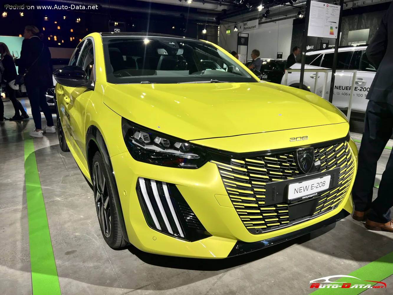 Peugeot 208 208 II (Phase II, 2023) e-208 51 kWh (156 лс) 2023 -