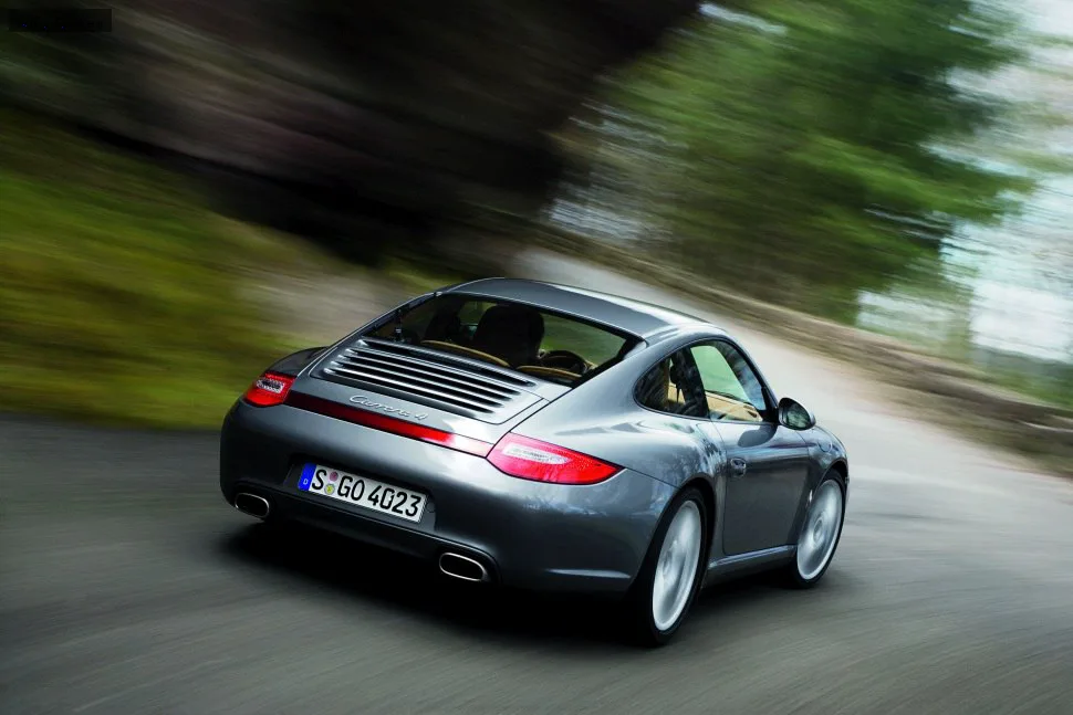 Porsche 911 911 (997, facelift 2008) Carrera 4 GTS 3.8 (408 лс) PDK 2010 - 2011 — фото 2