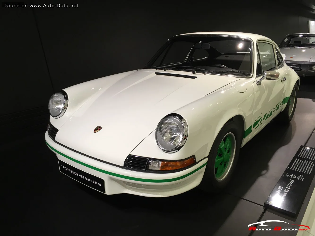 Porsche 911 911 Coupe (F) Carrera RS 2.7 (210 лс) 1972 - 1973