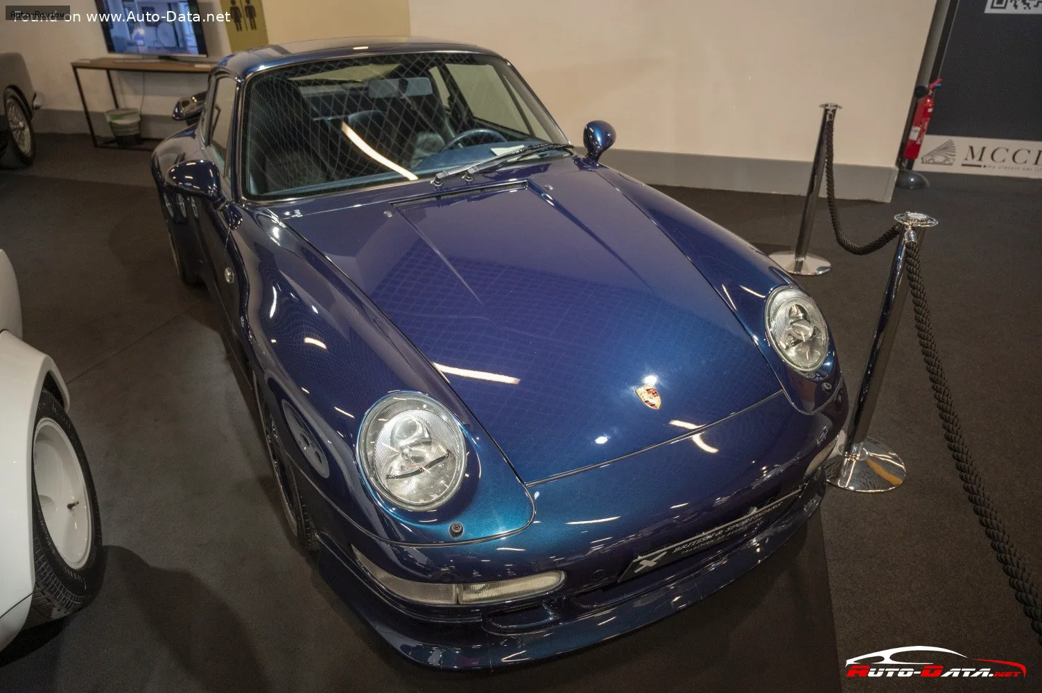 Porsche 911 911 (993) Turbo 3.6 (408 лс) 1995 - 1998